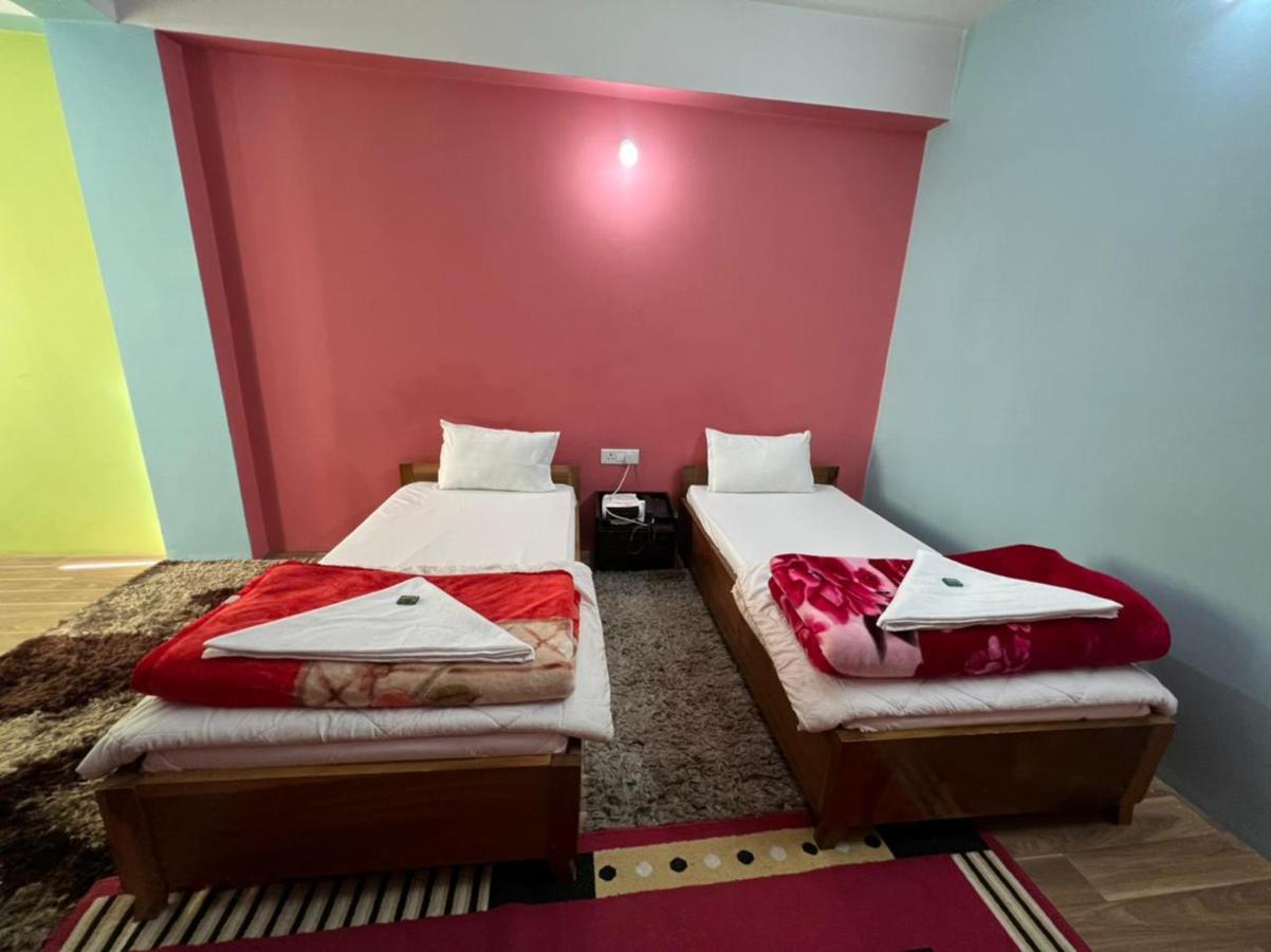 טוואנג Hotel Tashi Ga Tsel מראה חיצוני תמונה